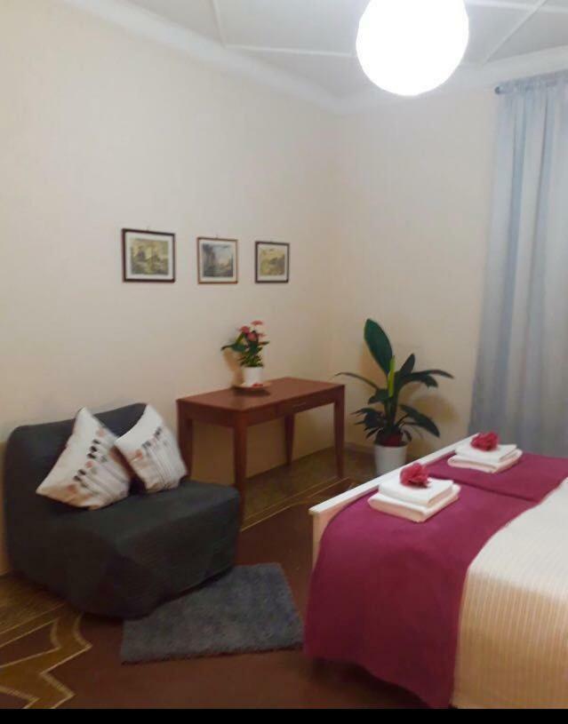 Emi House Re Di Roma , Intero Appartamento - 80 Mq Ngoại thất bức ảnh